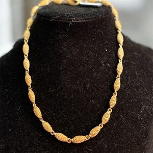 Elegant  Vanity Gold Necklace